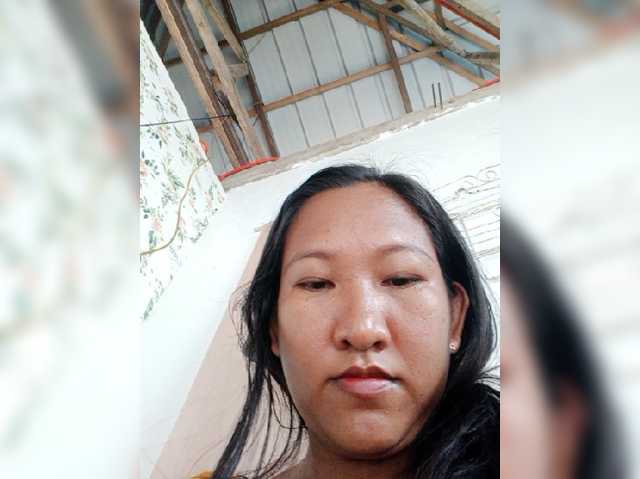 sweetpink061 live cam on BongaCams