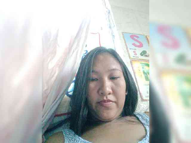 Model: sweetpink061