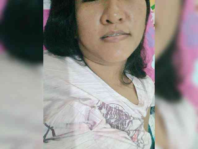 Model: sweetpink061