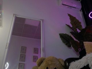 QuinIvy Porn Show