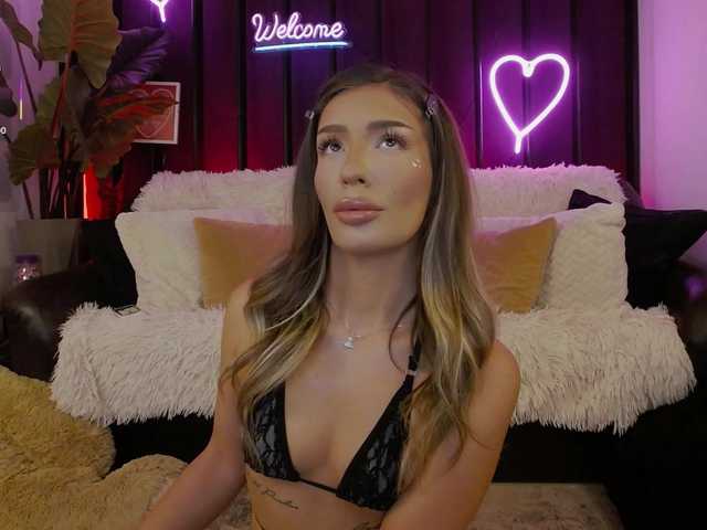 QuinIvy live cam on BongaCams