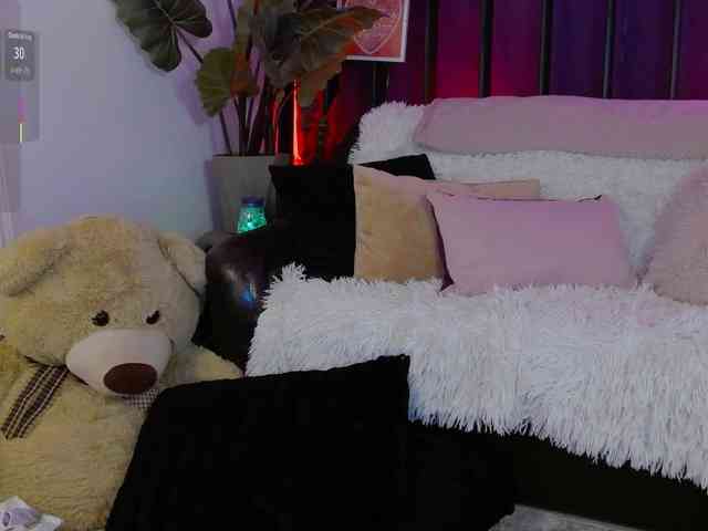 QuinIvy webcam