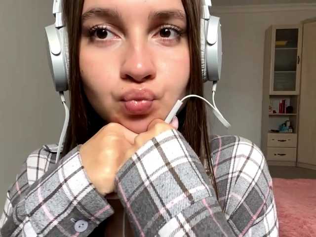 YuLoarca live cam on BongaCams