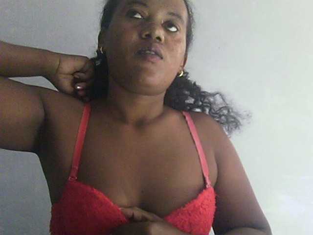 Eveliny live cam on BongaCams