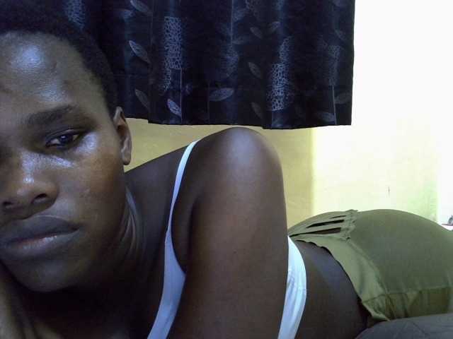 Sexxy-brianna live cam on BongaCams