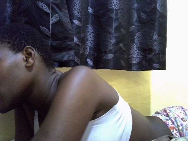 Sexxy-brianna live cam on BongaCams