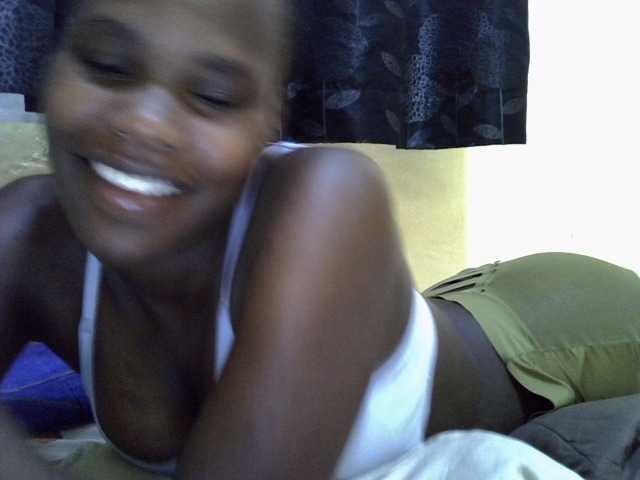 Sexxy-brianna live cam on BongaCams