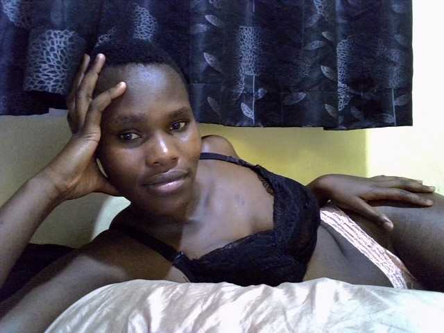 Sexxy-brianna live cam on BongaCams