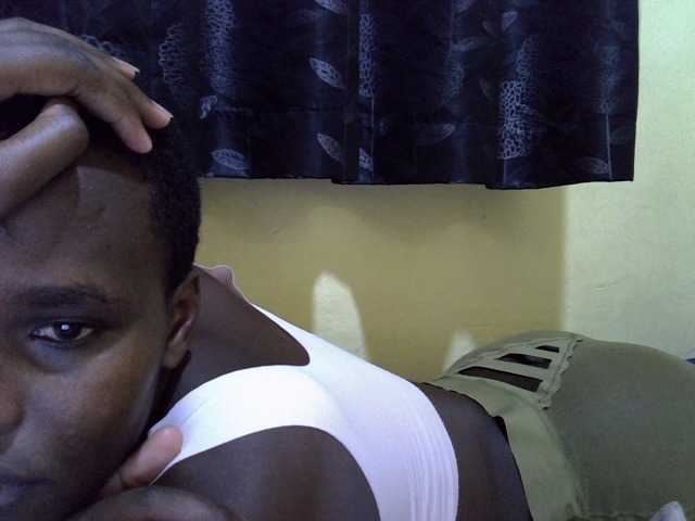 Sexxy-brianna live cam on BongaCams