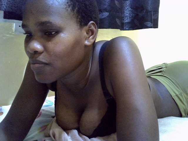 Sexxy-brianna live cam on BongaCams