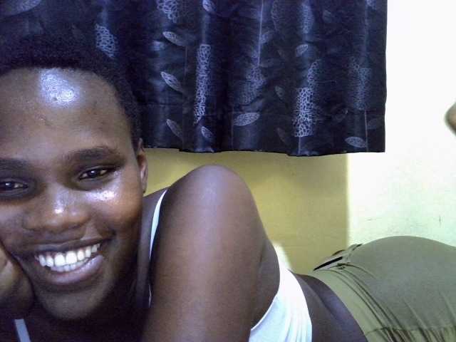 Sexxy-brianna live cam on BongaCams