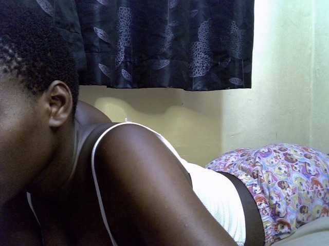Sexxy-brianna live cam on BongaCams