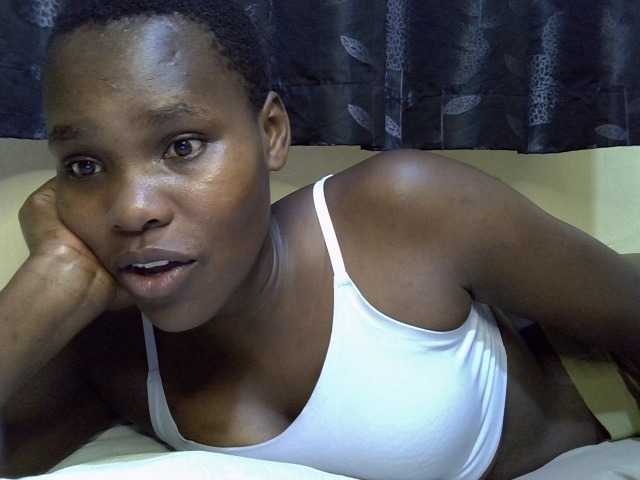 Sexxy-brianna live cam on BongaCams