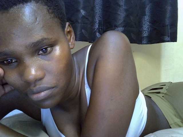 Sexxy-brianna live cam on BongaCams