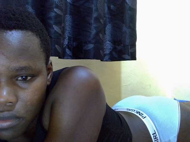 Sexxy-brianna live cam on BongaCams