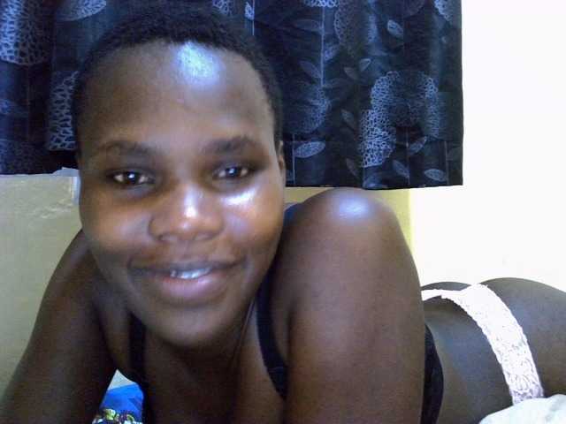 Sexxy-brianna live cam on BongaCams