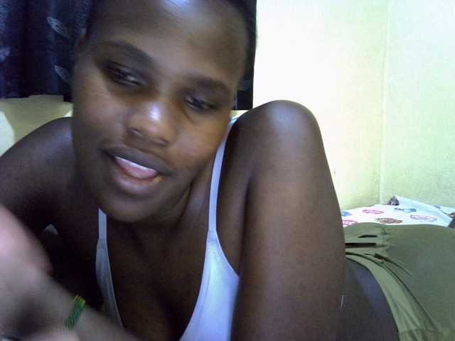 Sexxy-brianna live cam on BongaCams