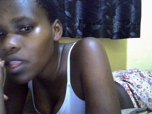 Sexxy-brianna live cam on BongaCams
