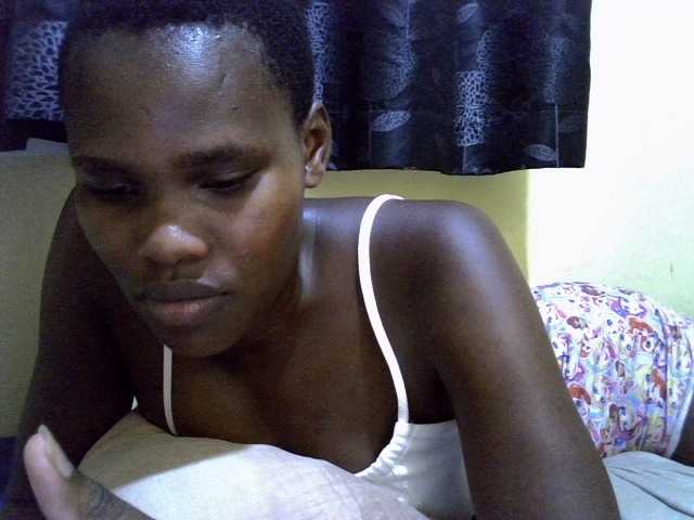 Sexxy-brianna live cam on BongaCams