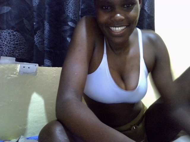 Sexxy-brianna live cam on BongaCams