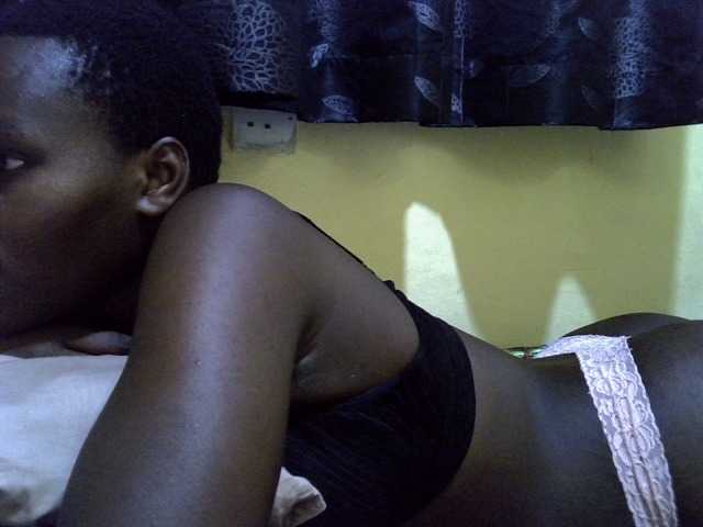Sexxy-brianna live cam on BongaCams