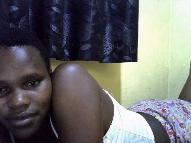 Sexxy-brianna live cam on BongaCams
