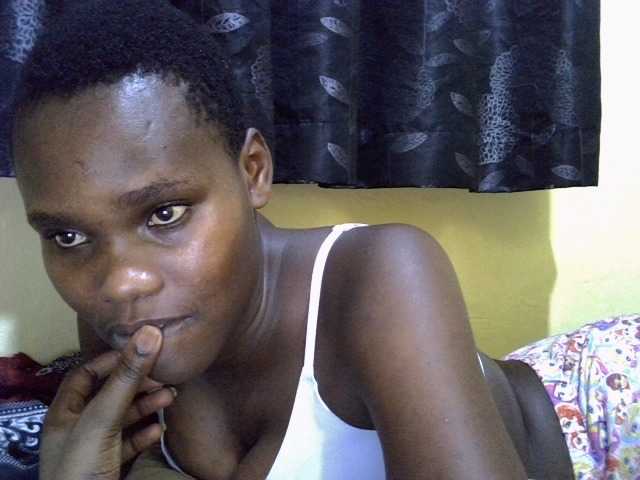 Sexxy-brianna live cam on BongaCams