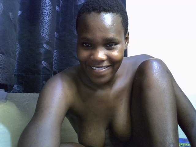 Sexxy-brianna live cam on BongaCams