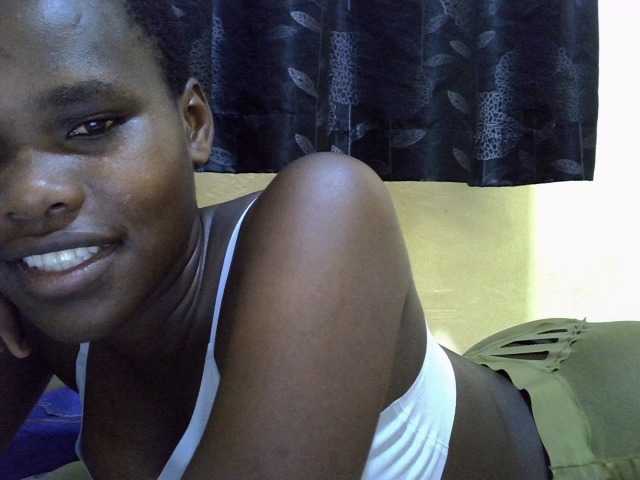 Sexxy-brianna live cam on BongaCams