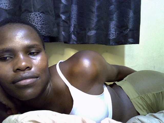 Sexxy-brianna live cam on BongaCams