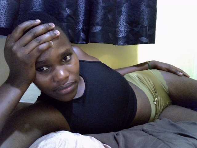 Sexxy-brianna live cam on BongaCams
