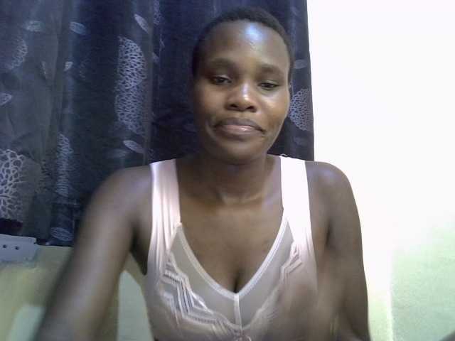 Sexxy-brianna live cam on BongaCams