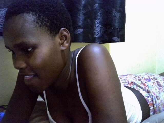 Sexxy-brianna live cam on BongaCams
