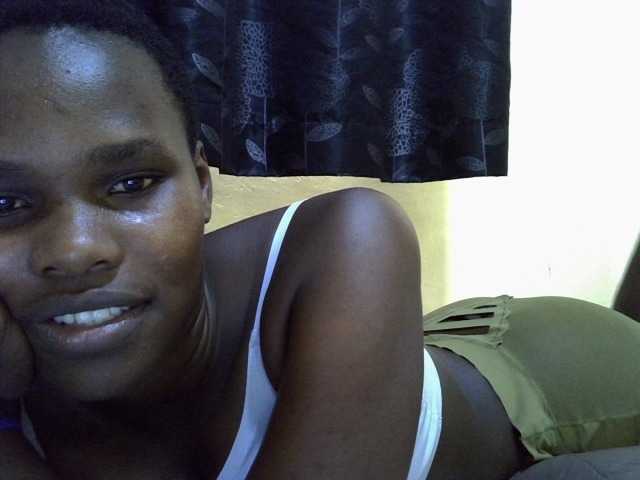 Sexxy-brianna live cam on BongaCams