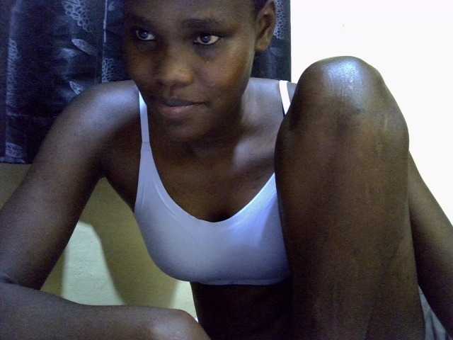 Sexxy-brianna live cam on BongaCams