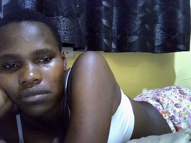 Sexxy-brianna live cam on BongaCams