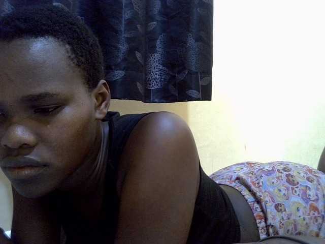 Sexxy-brianna live cam on BongaCams