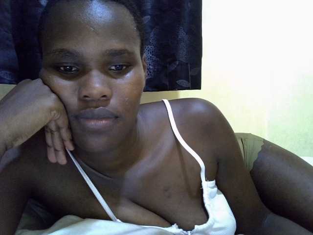 Sexxy-brianna live cam on BongaCams