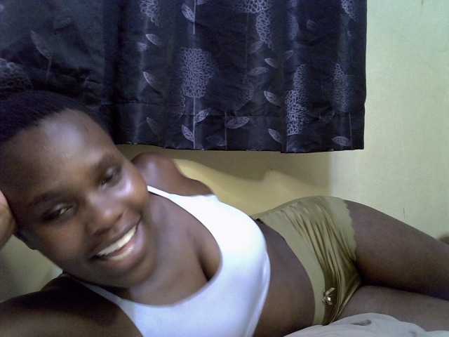 Sexxy-brianna live cam on BongaCams