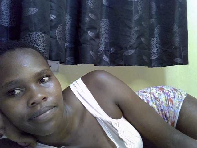 Sexxy-brianna live cam on BongaCams