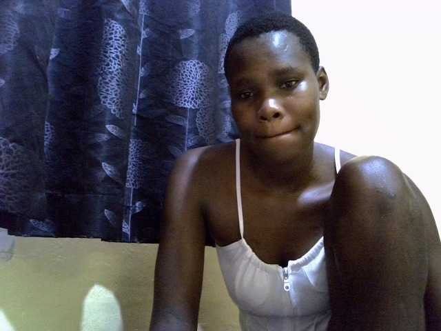 Sexxy-brianna live cam on BongaCams