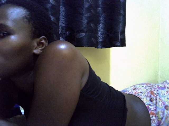 Sexxy-brianna live cam on BongaCams