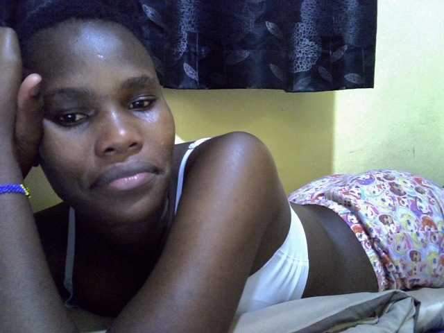 Sexxy-brianna live cam on BongaCams