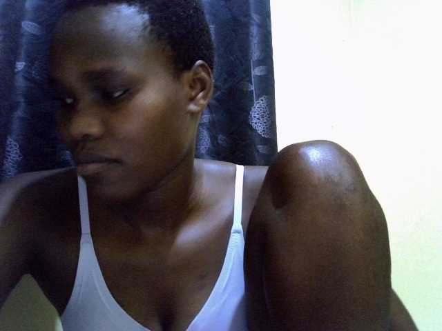 Sexxy-brianna live cam on BongaCams