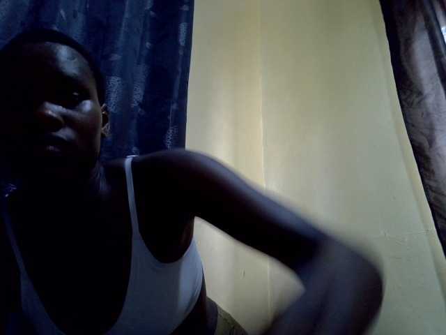 Sexxy-brianna live cam on BongaCams