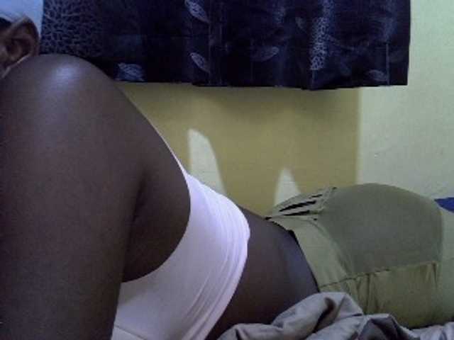 Sexxy-brianna live cam on BongaCams