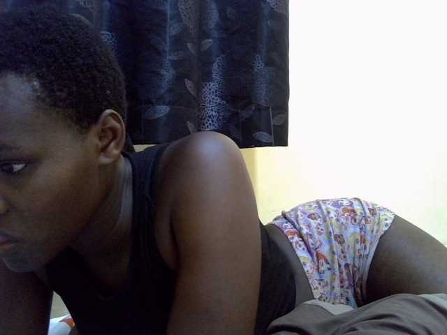 Sexxy-brianna live cam on BongaCams