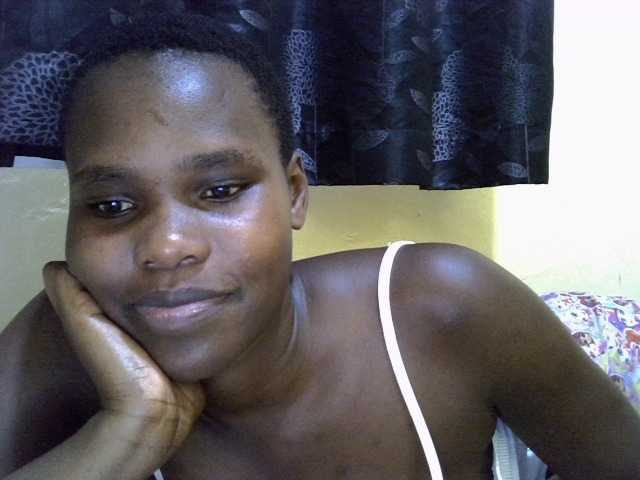 Sexxy-brianna live cam on BongaCams