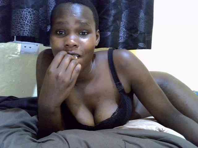 Sexxy-brianna webcam