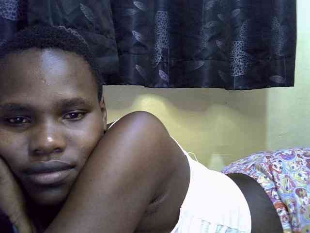 Sexxy-brianna webcam